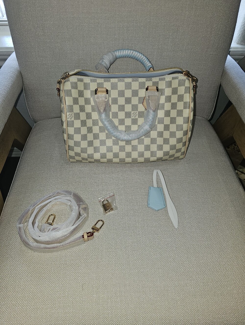 SOFT SPEEDY AZUR DAMIER 30 BLUE WHIPSTITCH
